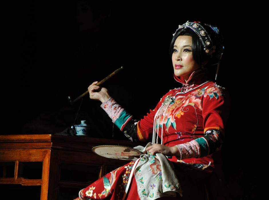 2022刘晓庆主演话剧《风华绝代》郑州站门票