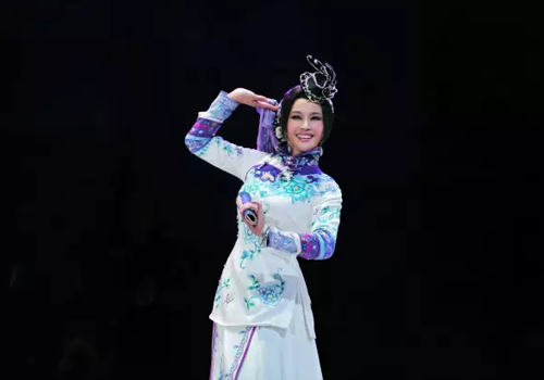 话剧《风华绝代》