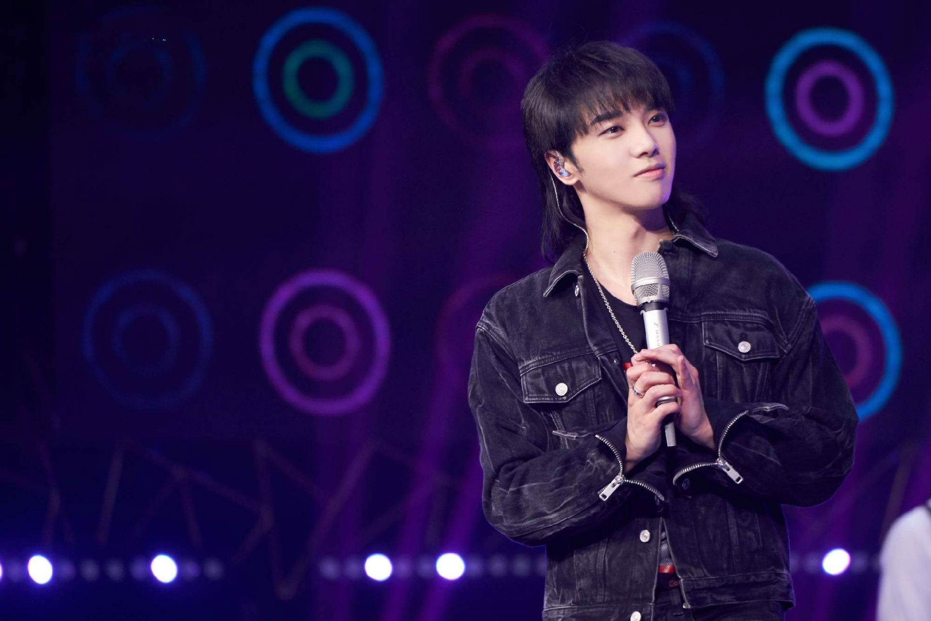华晨宇2021上海演唱会行程安排及购票指南