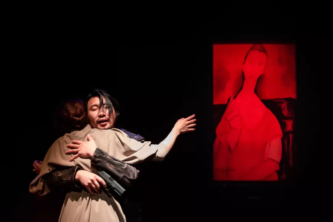 话剧《受害者》