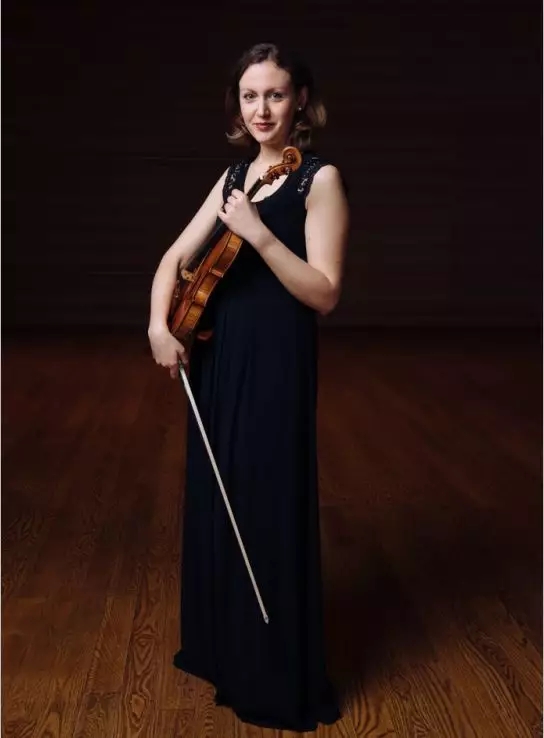 压力山德拉·拉宾斯卡