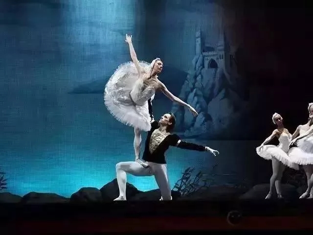 芭蕾舞剧《天鹅湖》