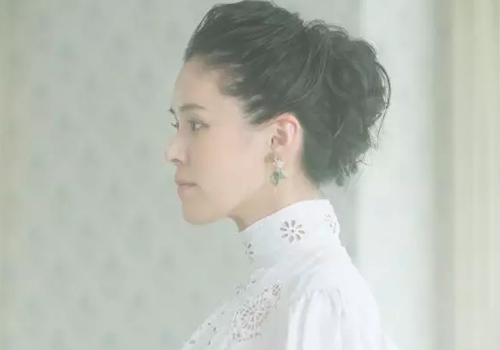 手嶌葵
