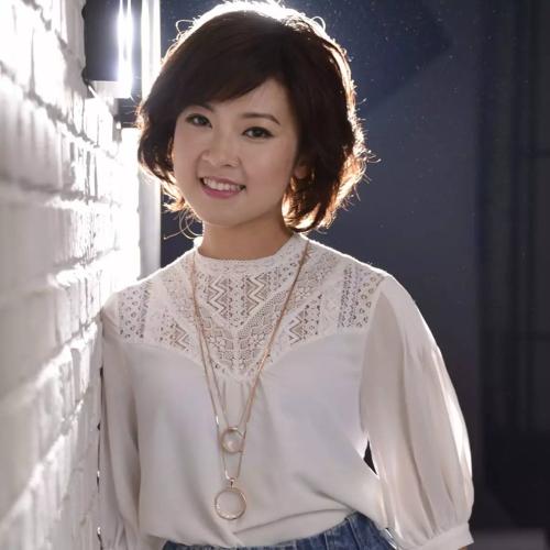 陈佳