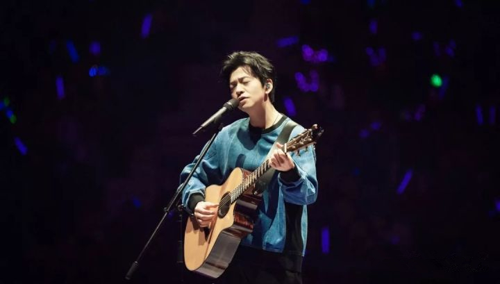 2023李健成都演唱会门票价格+歌单