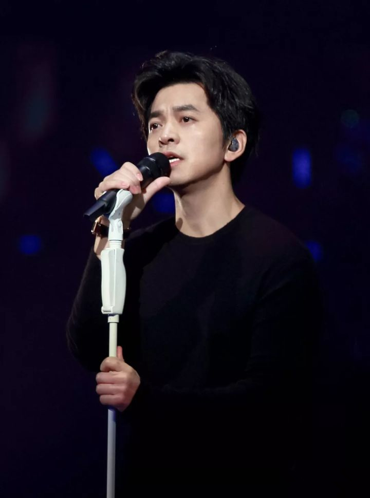 2023李健成都演唱会门票价格+歌单