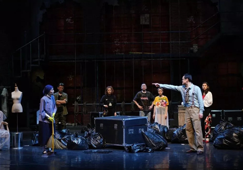 赖声川作品《隐藏的宝藏》