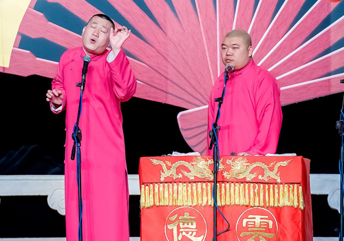 张鹤伦郎鹤炎