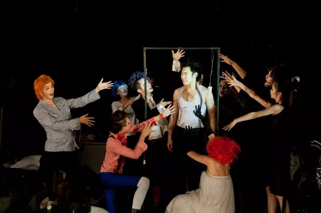 2021孟京辉戏剧作品《枪，谎言和玫瑰》-北京站