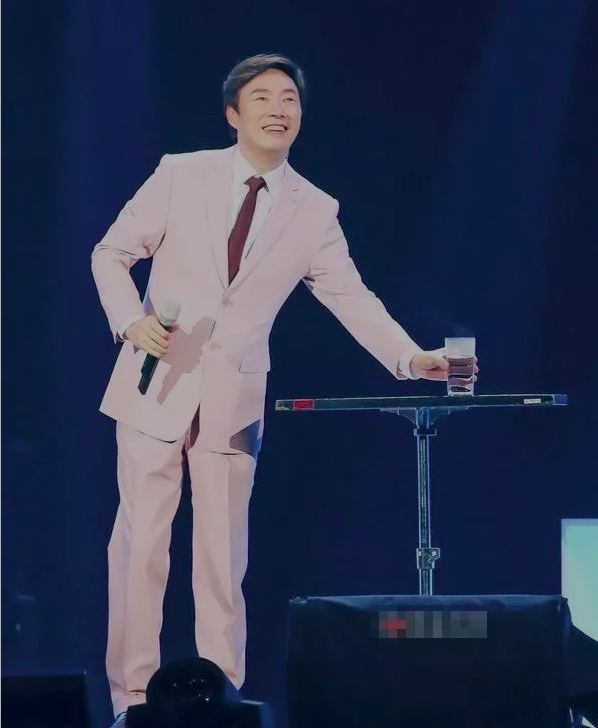 费玉清