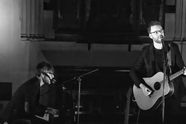 BEFORE THE WAR演唱会