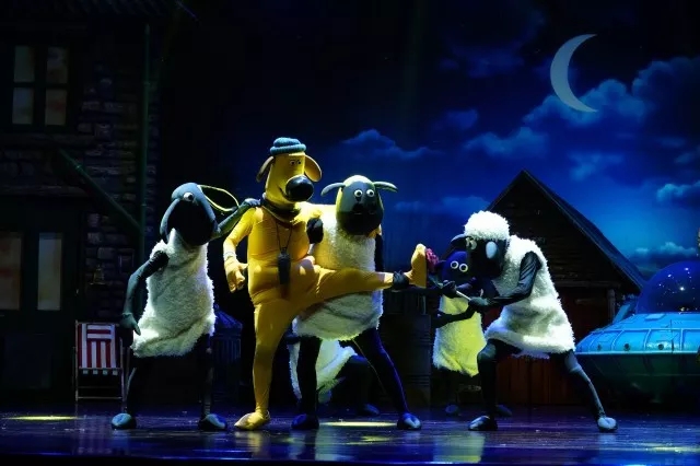 《小羊肖恩2之外星来客》