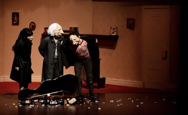 默剧安德鲁与多莉尼