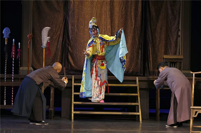 2019话剧《戏台》宁波站