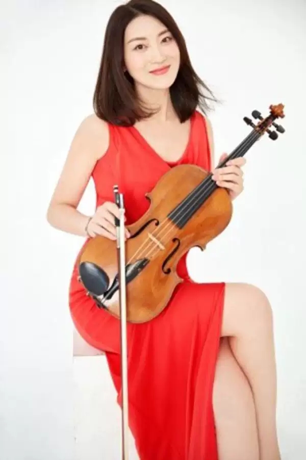 李佳胤杭州音乐会