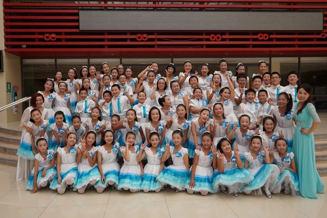蛇口学校“五彩石”合唱团专场音乐会