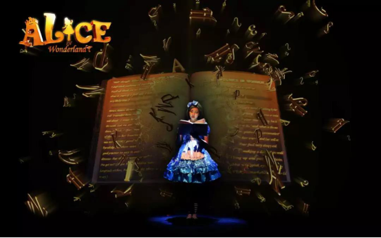 《爱丽丝梦游仙境》