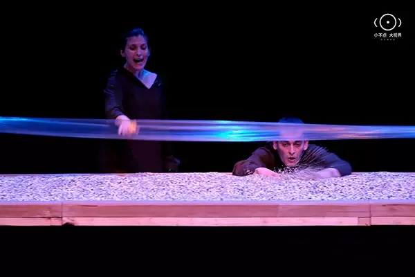 沙盘纸偶剧鳄鱼怎么了