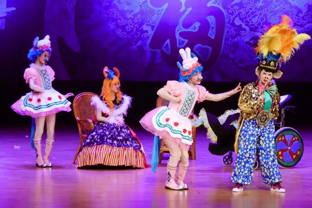 《猪小戒童话王国奇遇记》