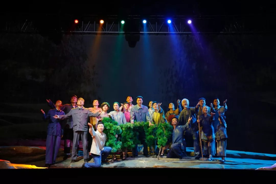 2019话剧谷文昌苏州站