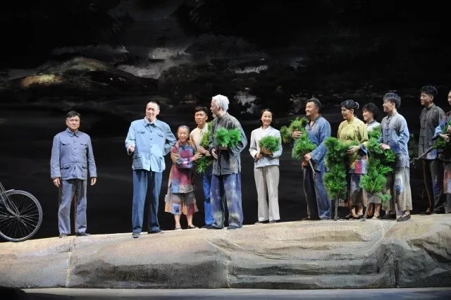 2019话剧谷文昌苏州站