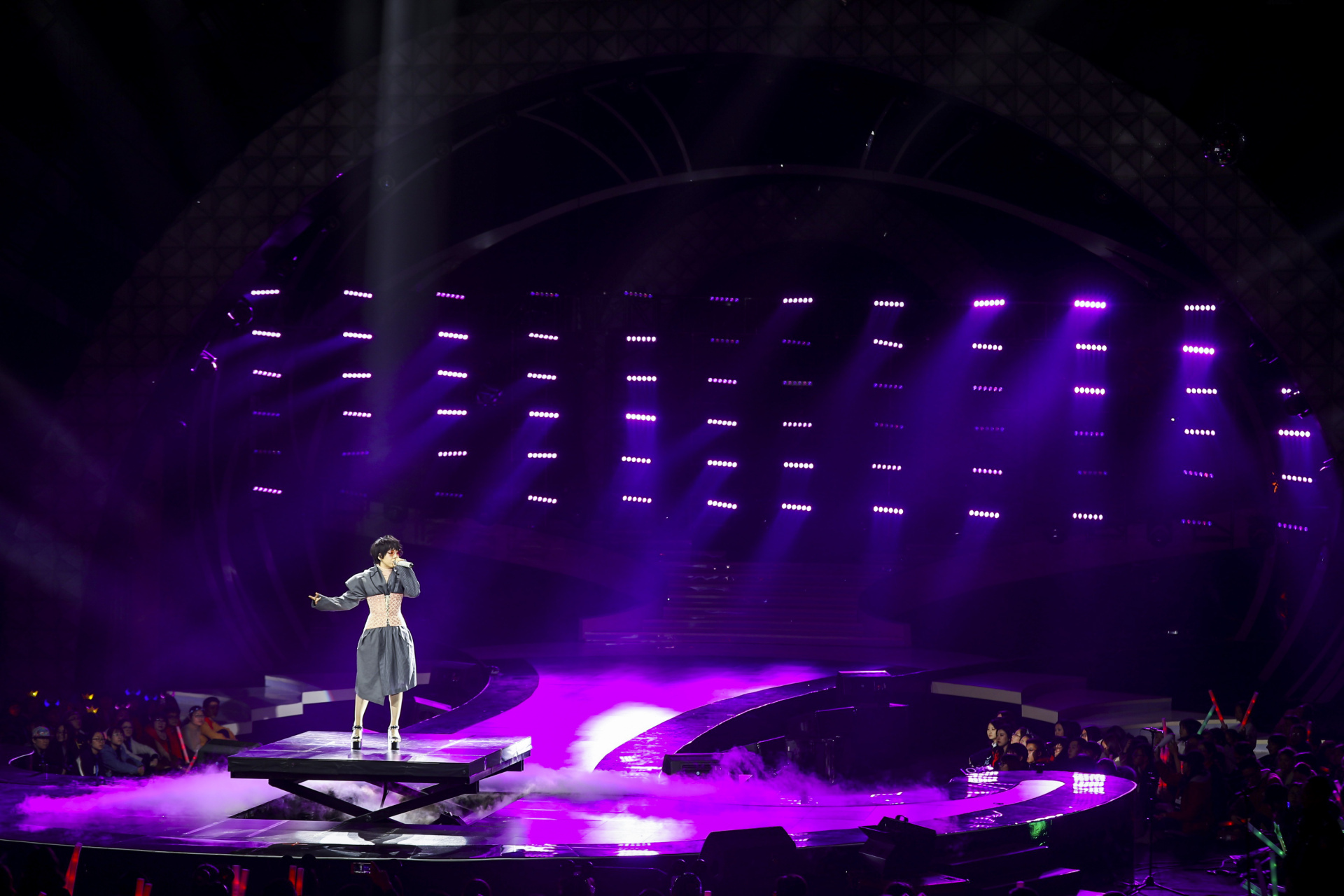 2019何炅谢娜长沙芒果夜群星演唱会