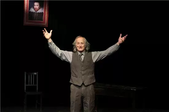 2021纪念莎翁诞辰—话剧《一个人的莎士比亚》-南京站