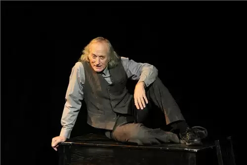 2021纪念莎翁诞辰—话剧《一个人的莎士比亚》-南京站