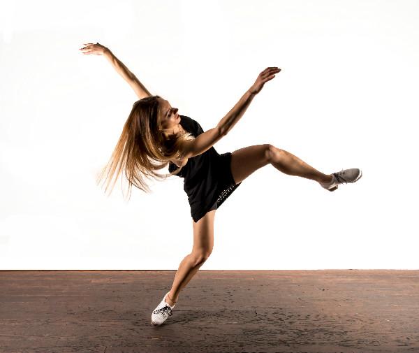 踢踏舞《踢踏先锋》