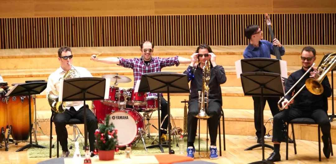 室内乐听是谁在歌唱