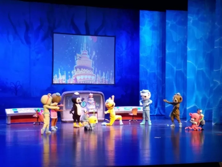 海底小纵队之火山大冒险