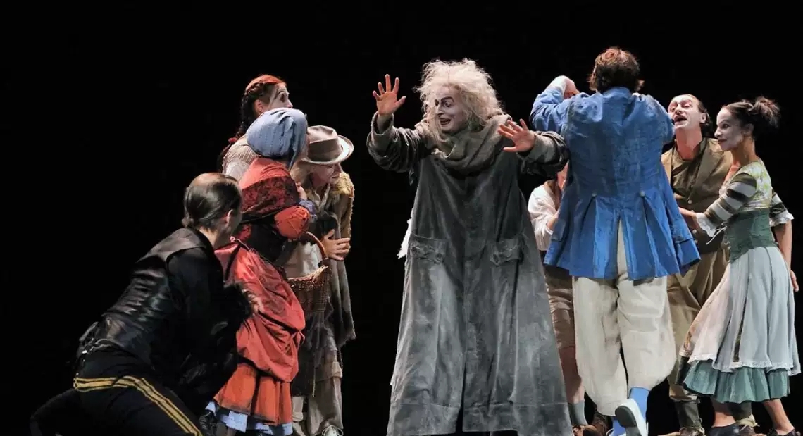 《默剧浮士德》