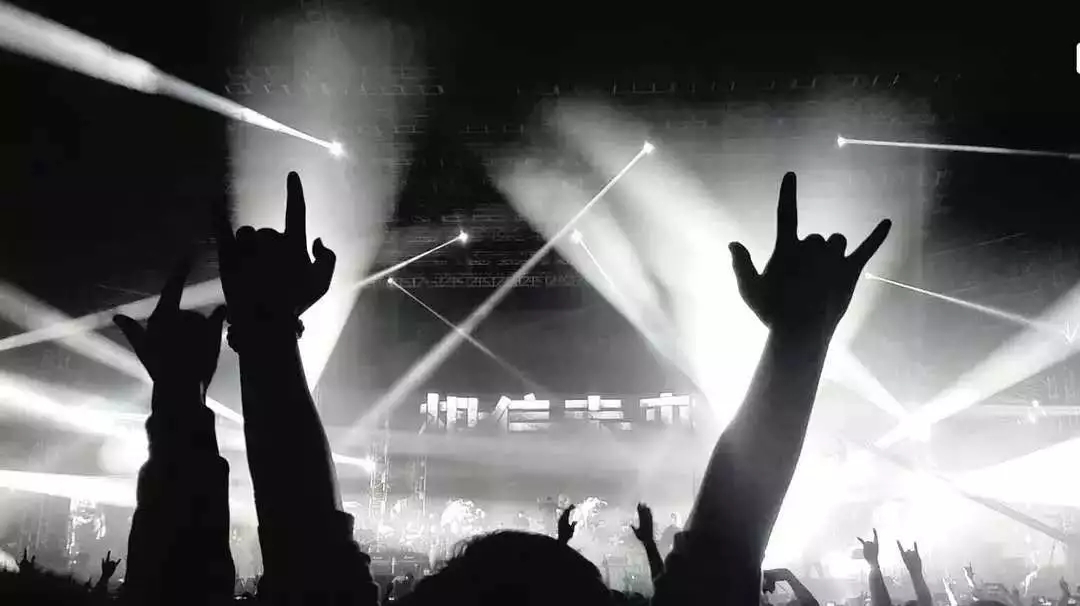 盘尼西林落日飞车北京演唱会
