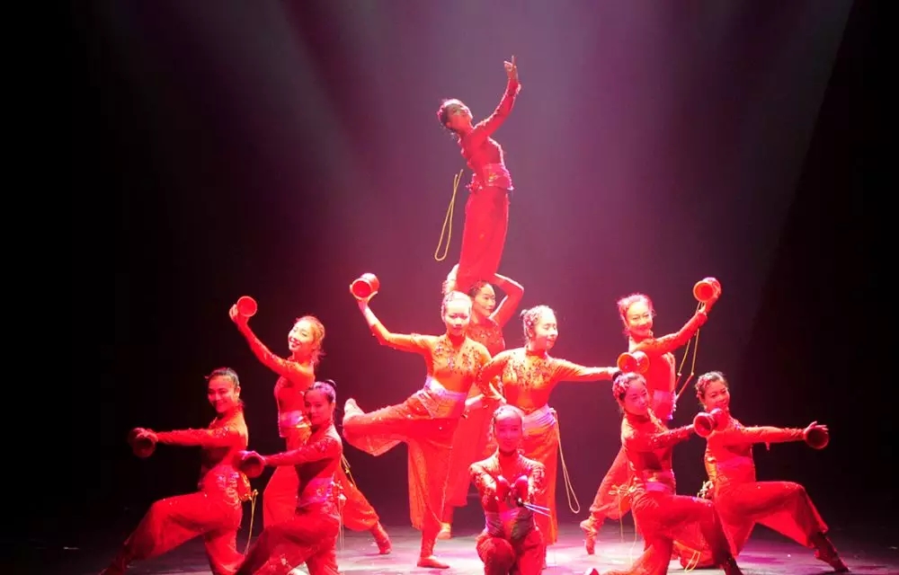 杂技与魔术荟萃精品汇演