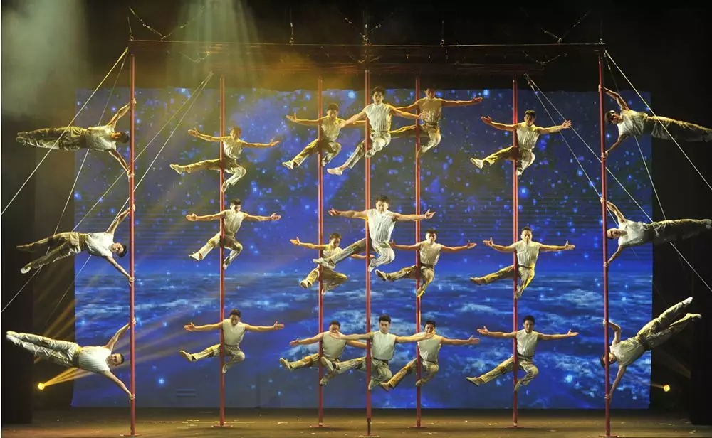 杂技与魔术荟萃精品汇演