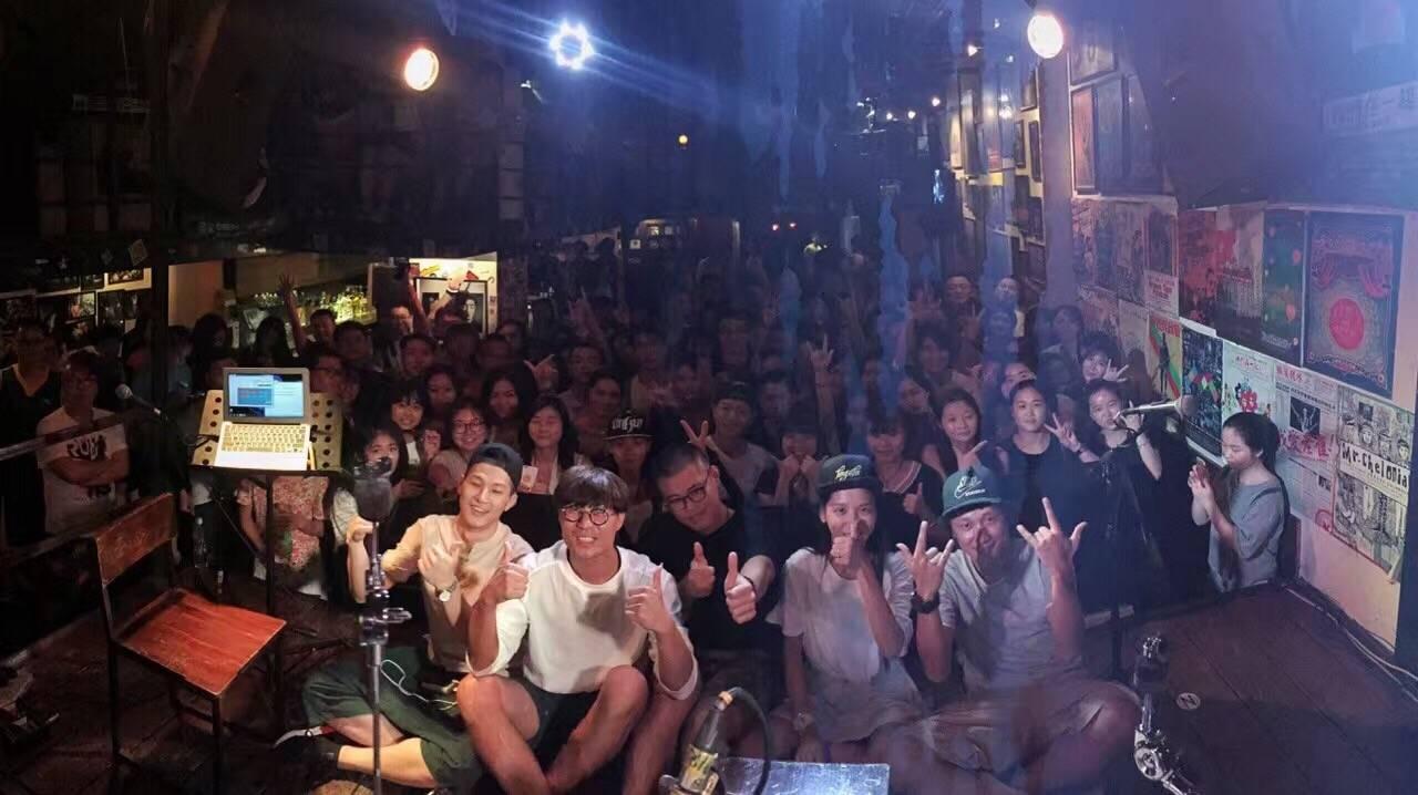 纣王老胡天津演唱会