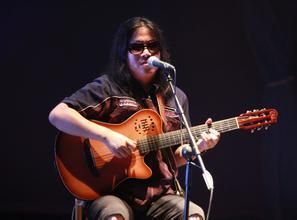 周云蓬大连演唱会