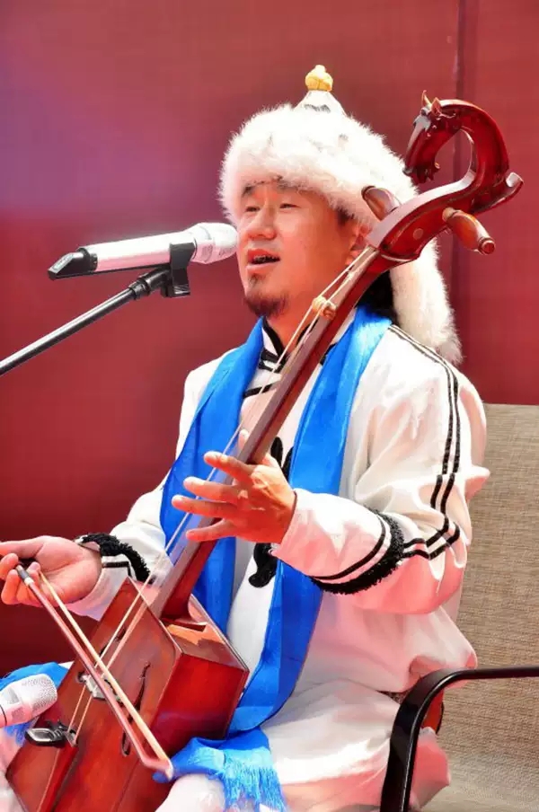 蒙古阿尔善专场音乐会