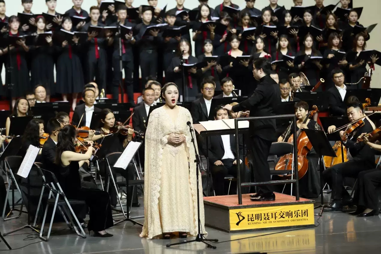启鸣之声昆明音乐会