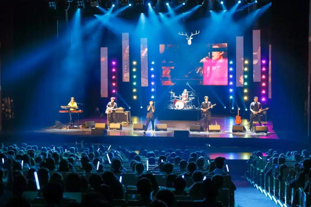 2022鹿先森乐队青岛演唱会门票_鹿先森乐队2019青岛演唱会详情