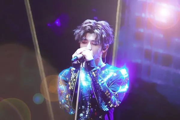 蔡徐坤2021上海演唱会门票在哪买？