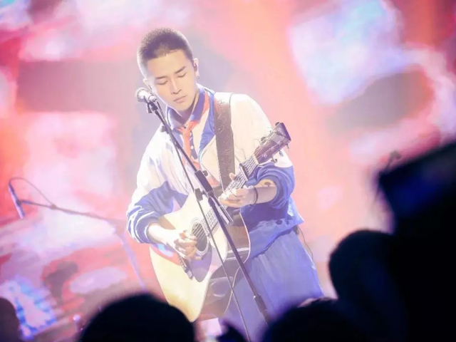 柳爽大连演唱会