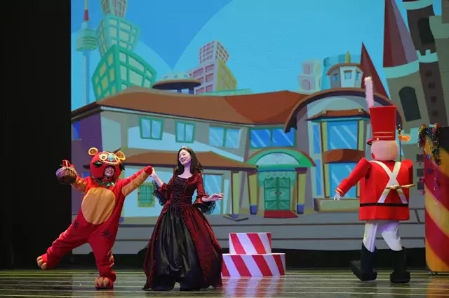 《咘噜咘噜之奇幻玩具世界》