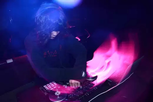 Dj izuki