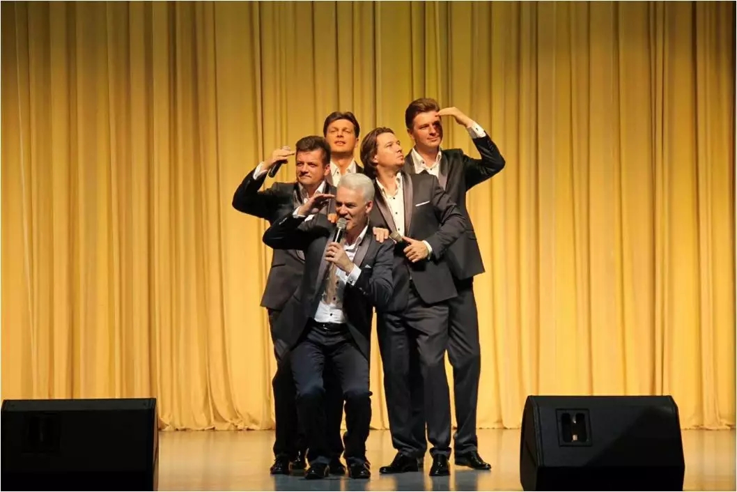 白俄罗斯五重唱