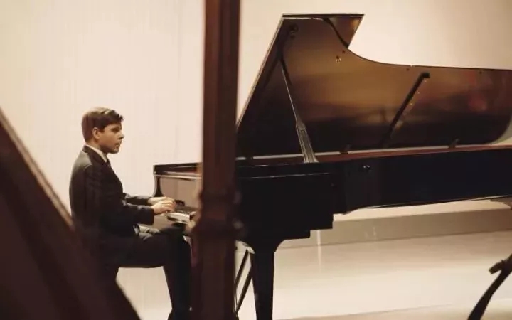 年轻的科瓦谢维奇