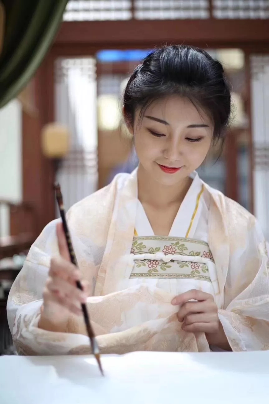 知否沉浸式空间展