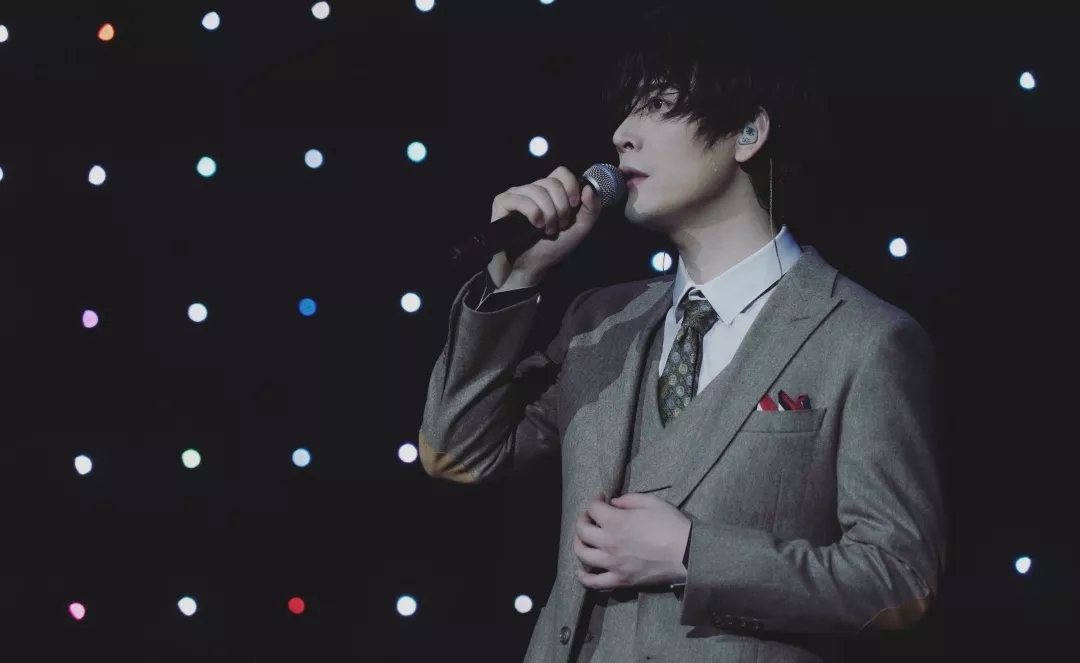 简弘亦沈阳演唱会