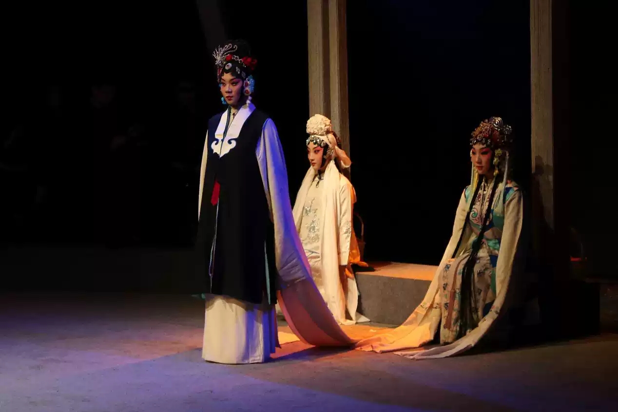 2021京剧《思·凡》-北京站 2021京剧《思·凡》-北京站