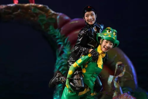 《小蝌蚪找妈妈》